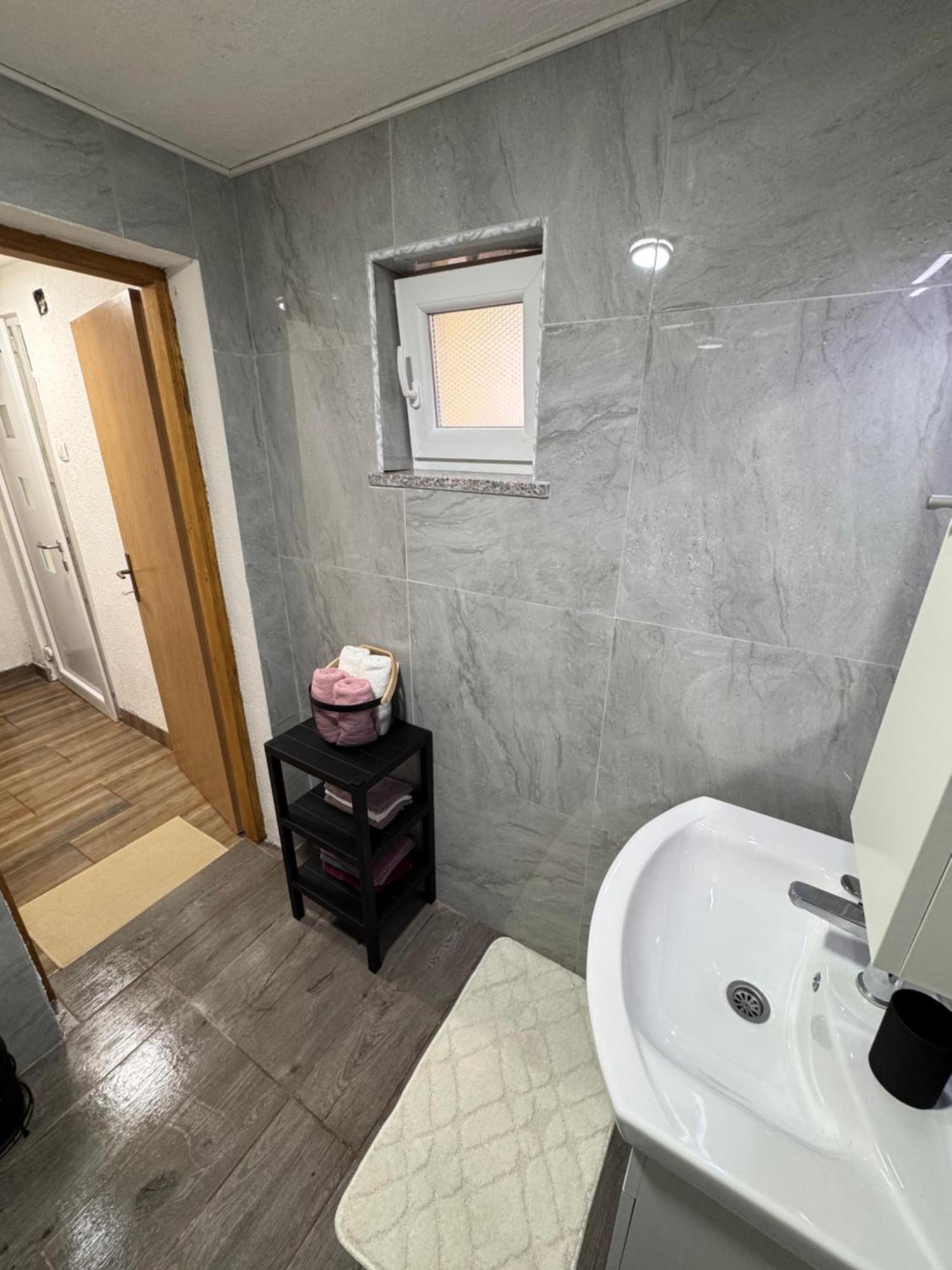 Apartman Josip Gospić Extérieur photo