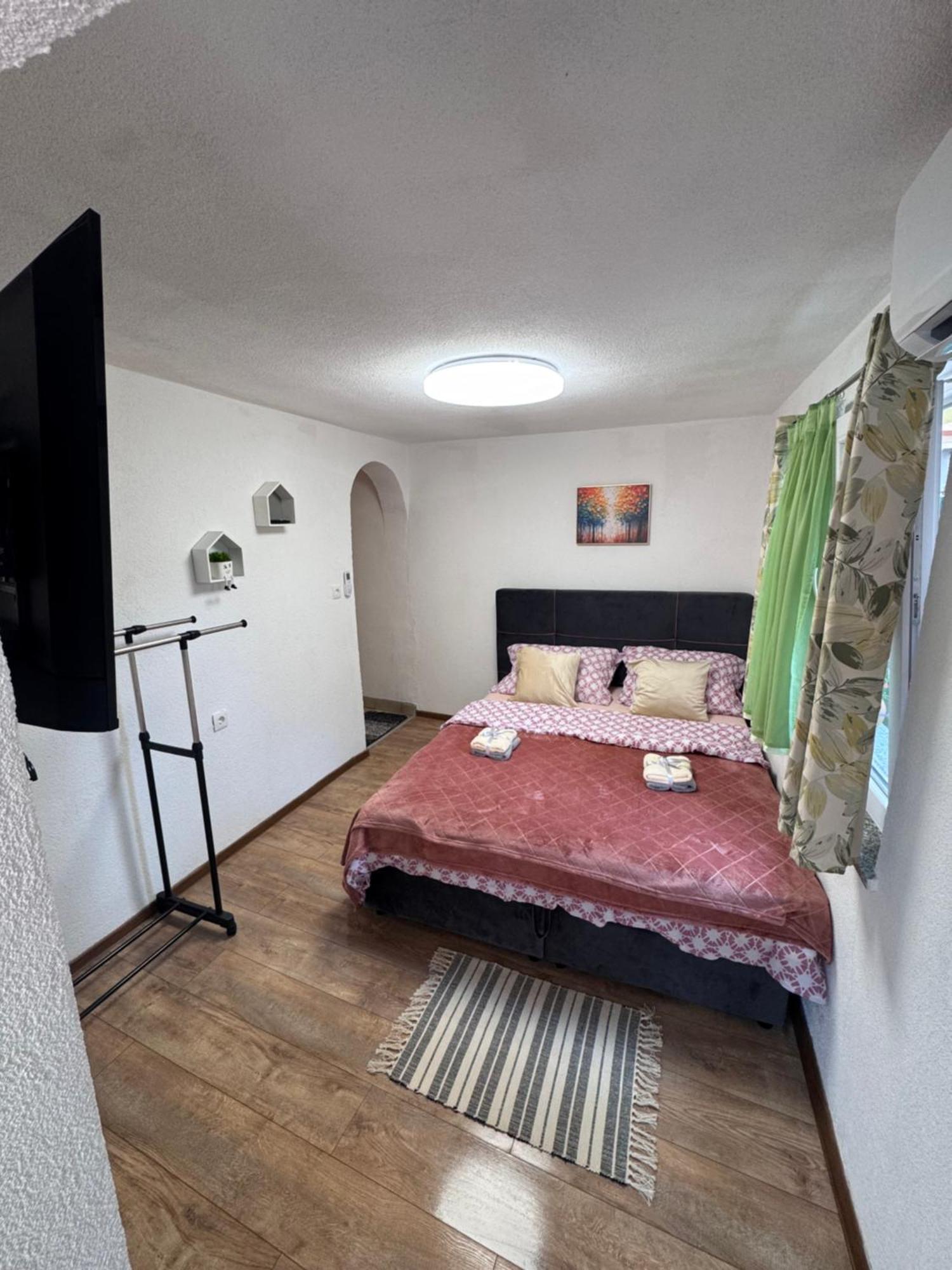 Apartman Josip Gospić Extérieur photo